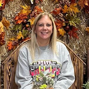 Meet your Posher, Lori